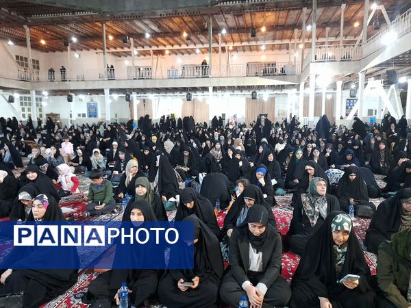 بزرگداشت سردار سرلشکر شهید حاج حسین همدانی و شهدای والامقام مدافع حرم در همدان