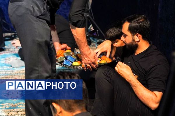 مراسم عزاداری شب‌های محرم ۱۴۰۳ در مسجد سیدالشهدا شهرک مطهری شیراز