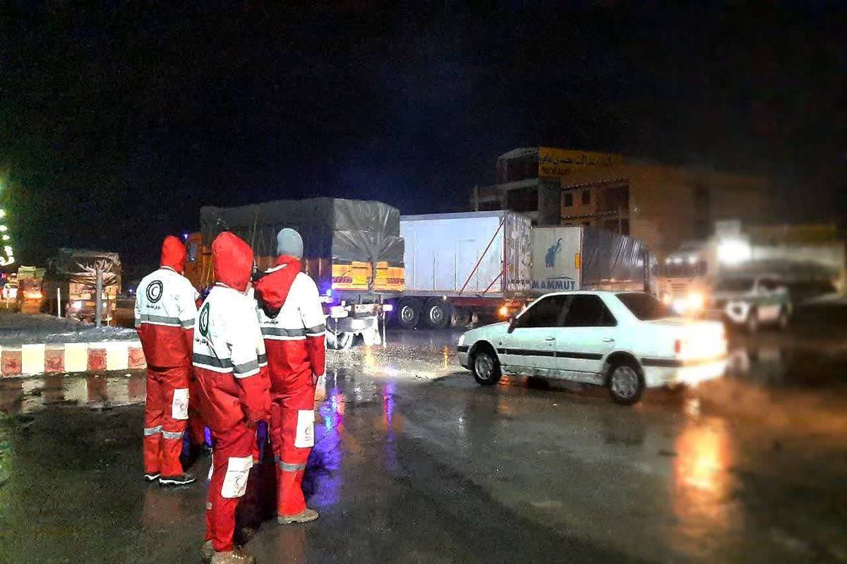 آماده‌باش هلال احمر در پی احتمال سیلاب در برخی جاده‌های کشور