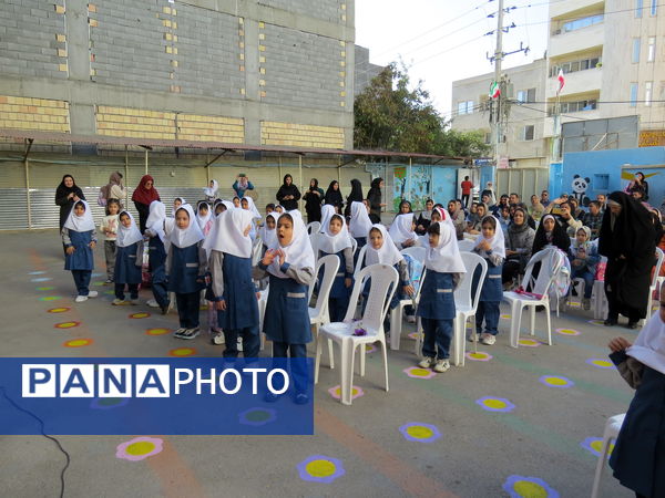 جشن شکوفه ها مدرسه ۱۷شهریور