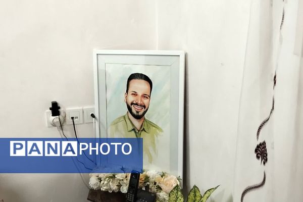 دیدار دانش‌آموزان مدرسه نمونه دولتی شهیدی با مادر شهید مجید زارعی به مناسبت روز مادر