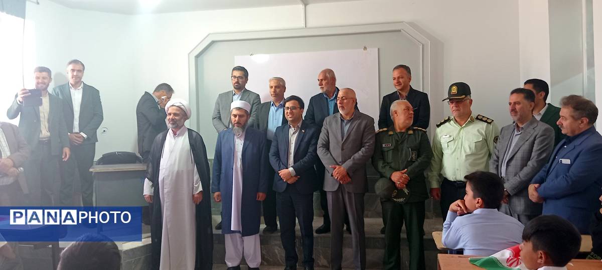 جشن جوانه ها در مدارس باخرز برگزار شد