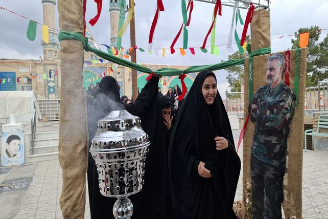 اعزام دانش‌آموزان شهرستان کهک قم به اردوی راهیان نور