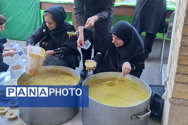 مراسم عزاداری حضرت زهرا (س) در دبیرستان دخترانه هیأت امنایی پویش ناحیه ۳شیراز 