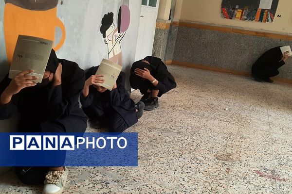 مانور دانش‌آموزی پدافند غیر عامل در شهرستان میناب
