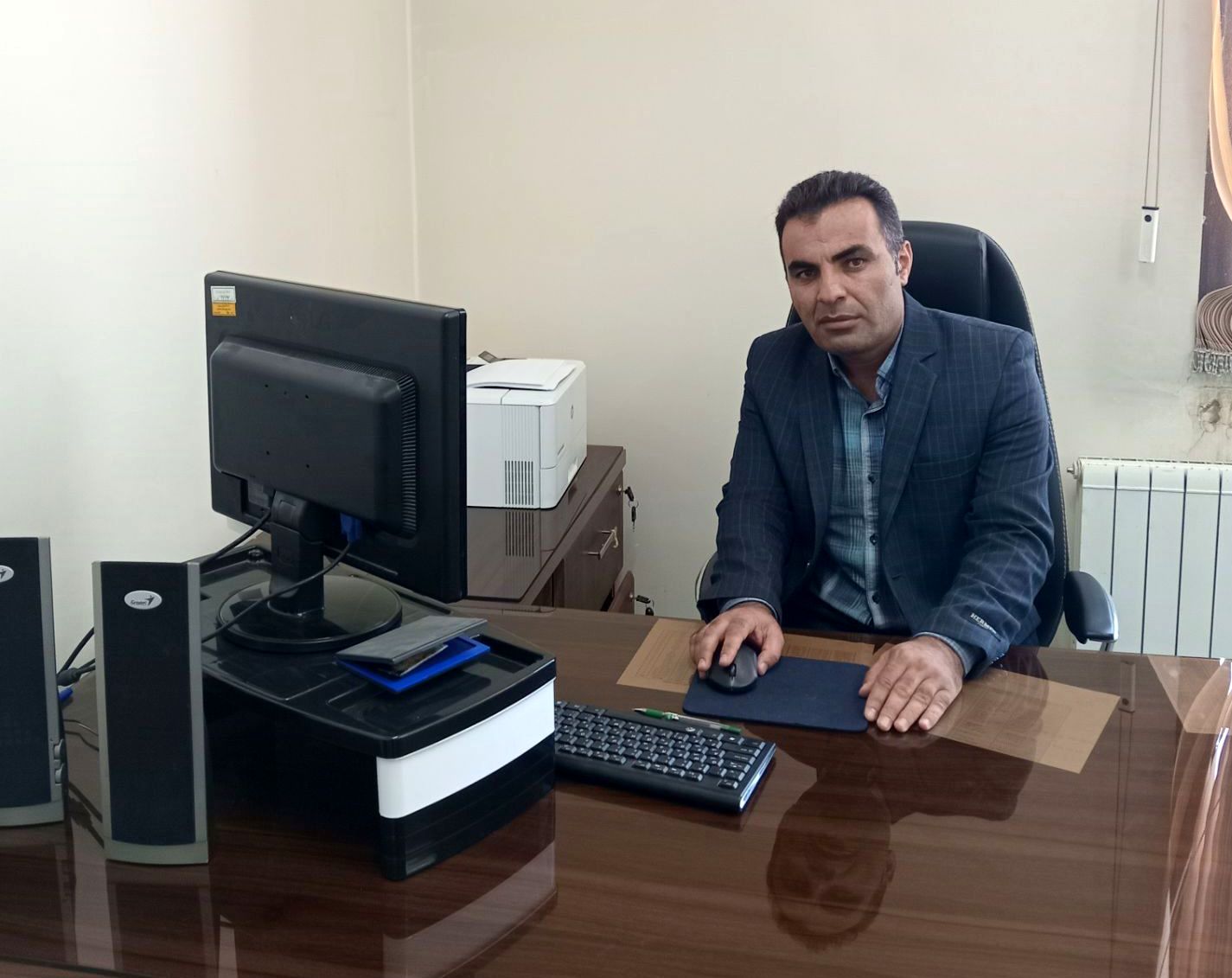  روز دانش‌آموز نماد بصیرت، شجاعت و آینده‌سازی نسل جوان است
