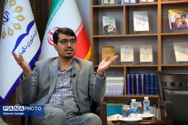 نشست علمی «بررسی الزامات و بایسته‌های تحلیل نظرات شورای نگهبان»