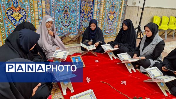 جلسه مسئولین هیئت‌های مذهبی مدارس متوسطه ناحیه ۶