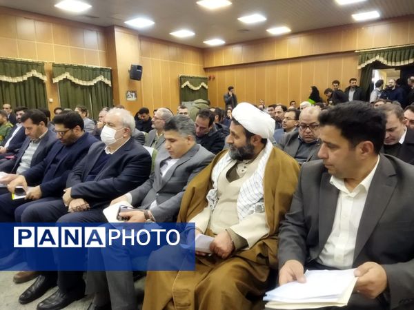 برگزاری جلسه شورای اداری شهرستان شیروان با حضور وزیر نیرو در نیروگاه شیروان