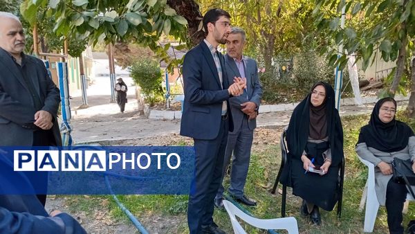 مشاوران مدارس بازوی توانمند مراقبت روح و روان دانش‌آموزان