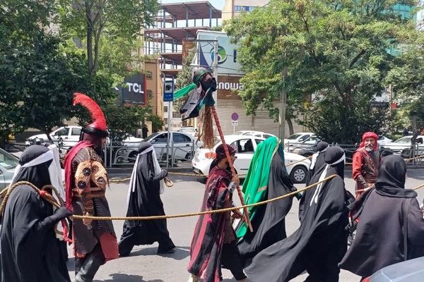 برگزاری تجمع یوم العباس در امامزاده حسن کرج
