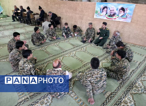 اجرای پویش من‌ و بابام در خاتم 