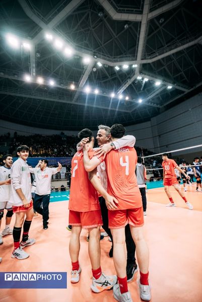 پسران والیبالیست زیر ۱۵سال ایران قهرمان جهان شدند