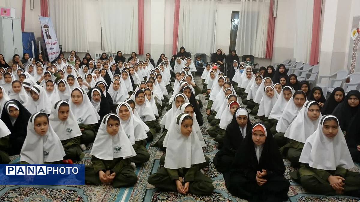 یاد بانوی نور در مدرسه زینب(س) مروست