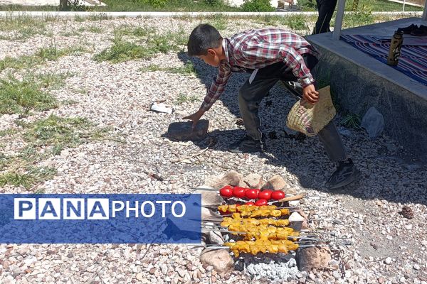اعزام دانش آموزان پیشتاز  پسر ناحیه ۳ به اردوی مهارتی پیشتازان 