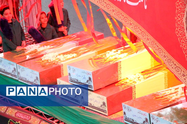 مراسم استقبال ار هفت شهید گمنام در یزد 