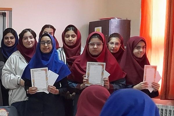 گلستان‌خوانی؛ پیوندی دوباره میان دانش‌آموزان و ادبیات فارسی