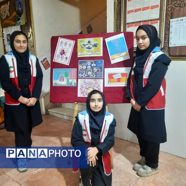 مانور زلزله در دبیرستان مهدی خدابنده