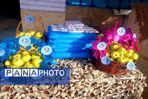 زنگ صلح  و دوستی در دومین روز از سال تحصیلی در مدرسه شاهد ائمه اطهار پاکدشت نواخته شد 