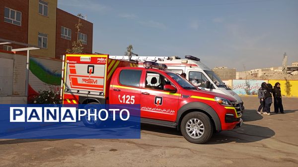 برگزاری مانور سراسری زلزله و ایمنی متمرکز شهرستان فردیس 