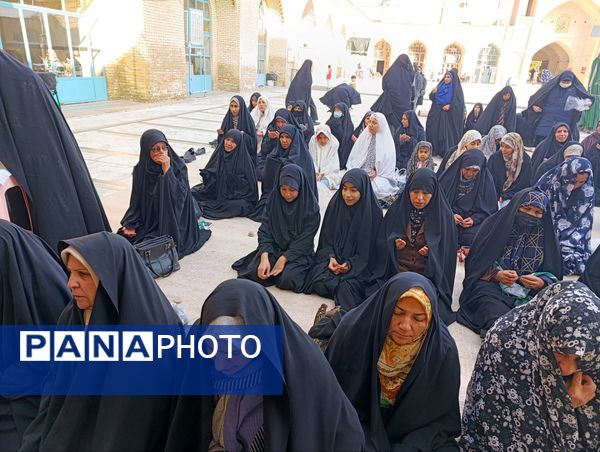 اولین نماز جمعه عبادی سیاسی ماه رجب در نیشابور 