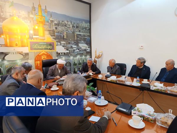 نشست هم‌اندیشی مدیران آموزشی و حوزه مدرسه‌سازی مشهد