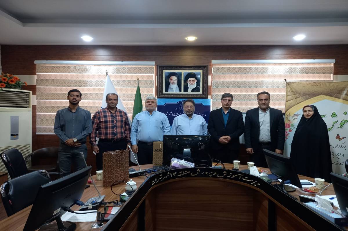 تقدیر از خدمات بینظیر مربیان سازمان دانشآموزی