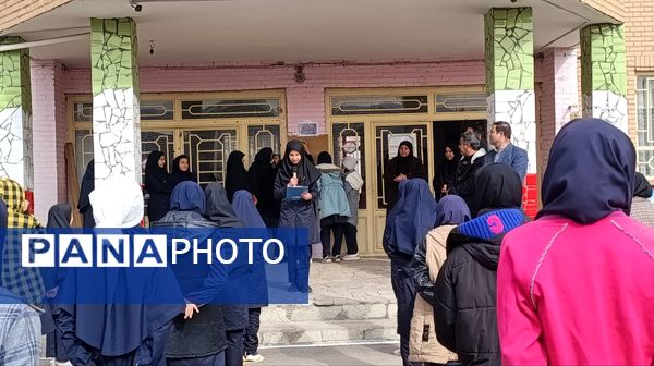 مانور زلزله در دبیرستان حضرت سکینه