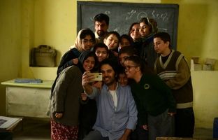 جایزه ۵۰۰ یورویی جشنواره فرانسه به «شال سیاه» رسید