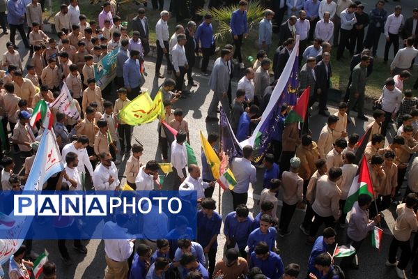 راهپیمایی 13 آبان و روز دانش‌آموز در هرمزگان