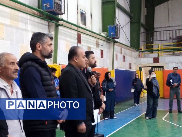 فینال فوتبال مدارس متوسطه ناحیه 3 مشهد