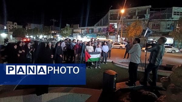 تجمع دانشجویان و دانش‌آموزان یاسوج در محکومیت توقیف کشتی «کاروان صمود» و ادامه حملات به غزه