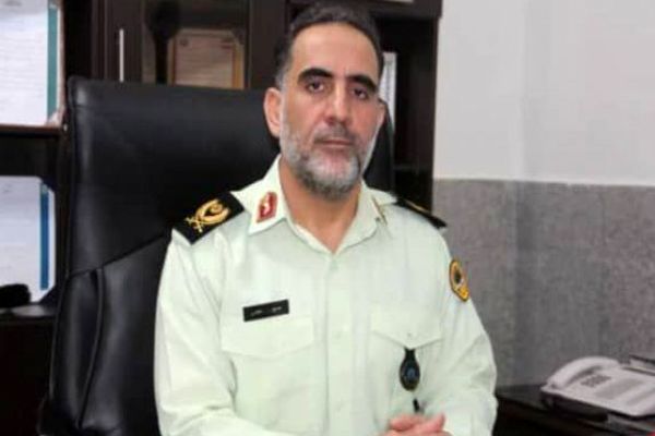 نماینده ولی فقیه در همدان از فرمانده انتظامی استان تجلیل کرد