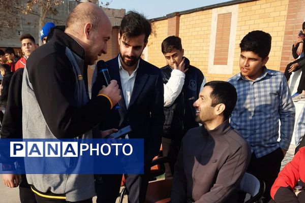  فینال المپیاد ورزشی درون مدرسه‌ای در دبیرستان بشارت بهارستان‌دو 