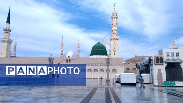 عطر آرامش در آستان پیامبر رحمت