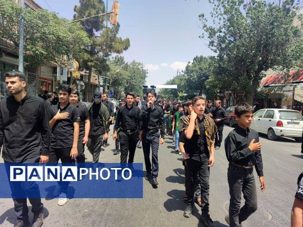 سوگواره احلی من‌‌العسل با حضور دانش‌آموزان آذرشهری 