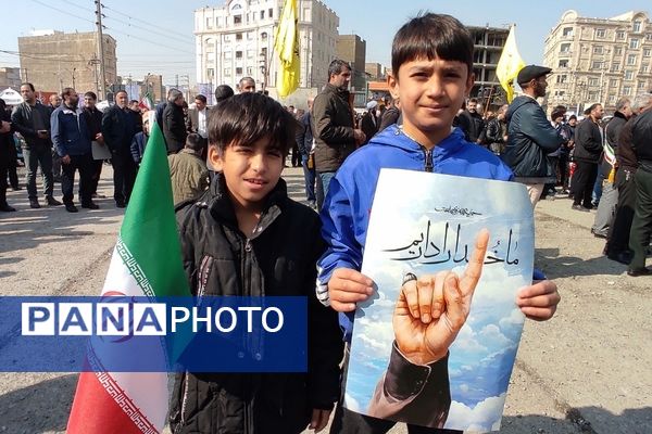 راهپیمایی ۲۲بهمن در کهریزک و باقرشهر