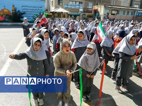 جشن شادمانه روز کودک در دبستان نیایش