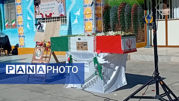 برپایی موکب شهادت حضرت زهرا(س) در دبیرستان شهید محمدتقی دستغیب ناحیه ۳ 