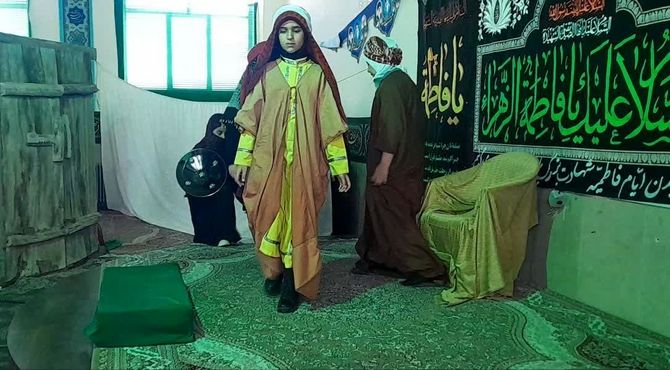 نمایش آیینی درباره حضرت زهرا(س) در دبستان سردار سلیمانی تفت