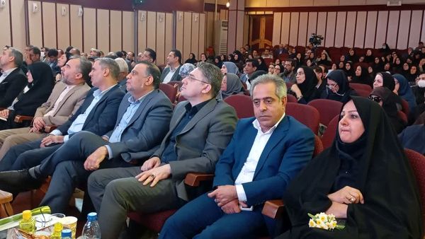 نشست هم‌اندیشی معاونین و مربیان پرورشی و مشاوران مدارس شیراز