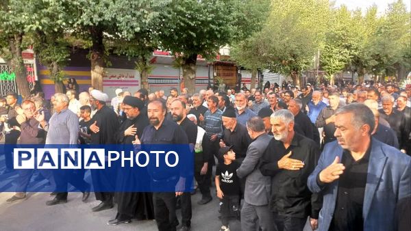 تشییع پیکر پزشکِ شهید در بروجن