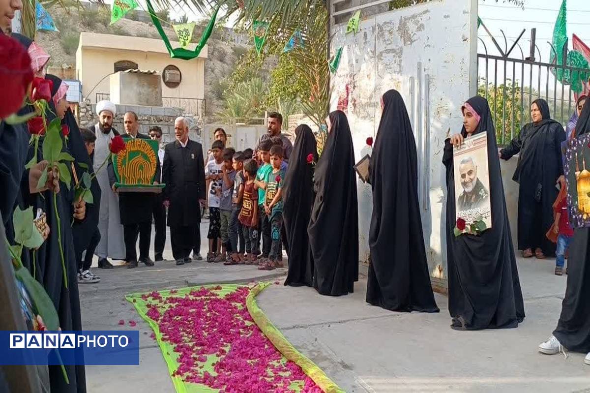 اجتماع بزرگ امام رضایی‌ها در رویدر