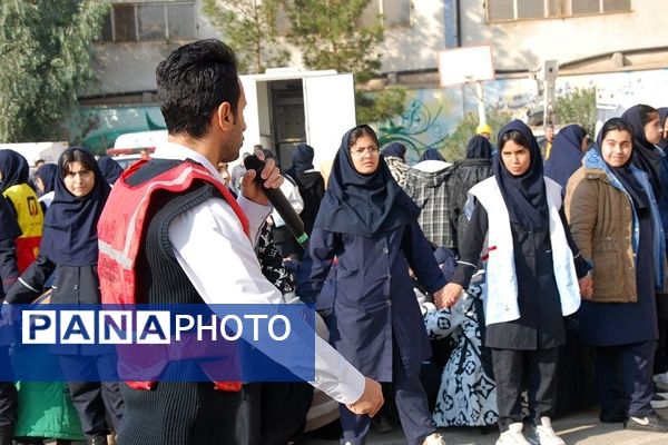 برگزاری کلاس آموزشی «طرح دادرس» در هنرستان کوثر ناحیه یک شهرری