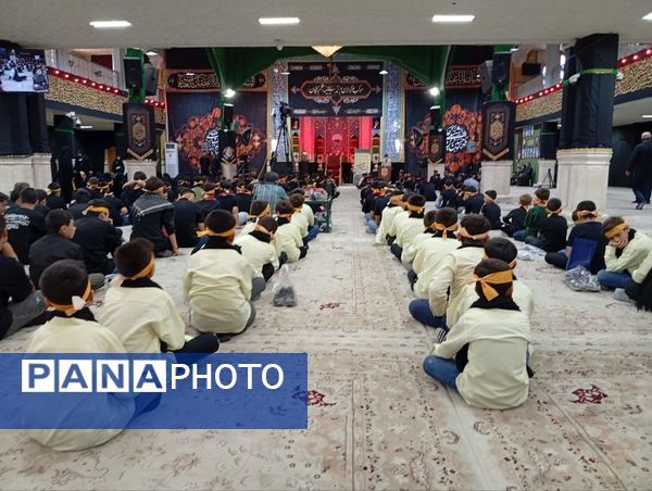 سوگواره «احلی من العسل» در حسینیه اعظم زنجان 