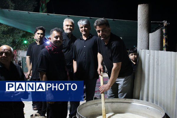 آیین حلیم پزان در شهر درق