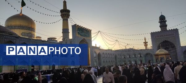 سفر معنوی دانش‌آموزان سما کاشان به مشهد مقدس در دهه کرامت
