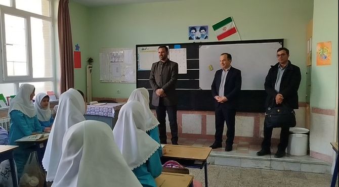 پایش خلاقیت در کلاس‌های ابتدایی شهرستان هوراند