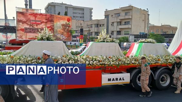 برافراشتن پرچم غیرت با بدرقه شهدای اقتدار