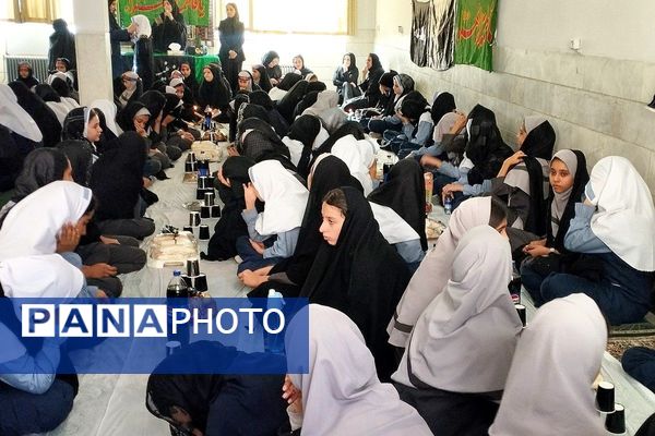 مراسم سوگواری ایام فاطمیه در دبستان موسی‌بن‌جعفر(ع) بهارستان‌دو